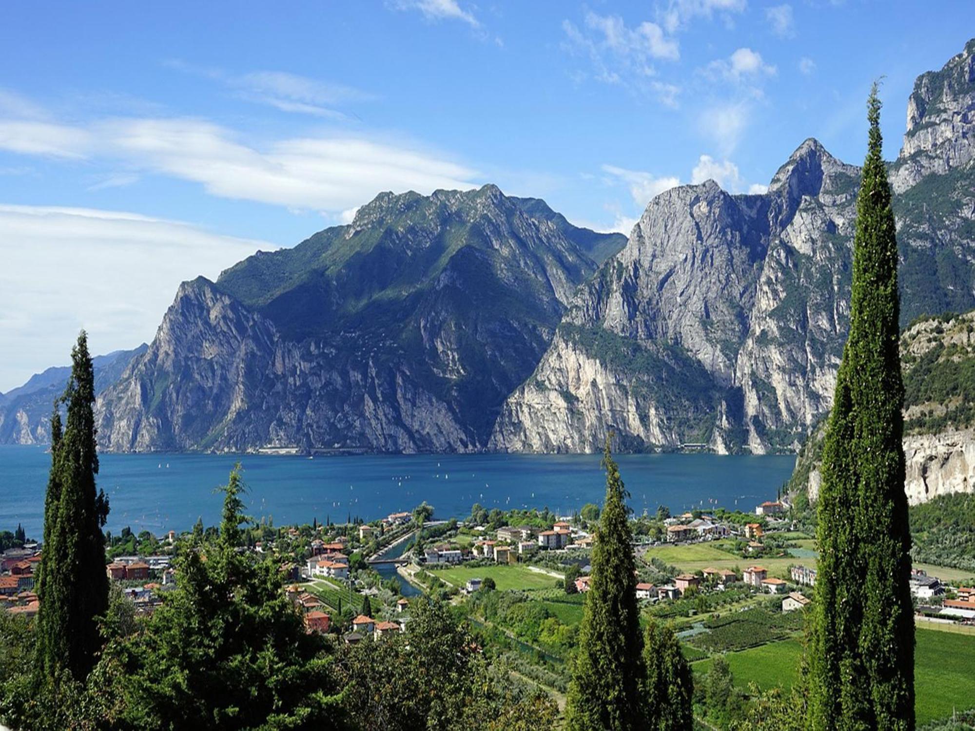 Infinity View Garda Lake Tenno Εξωτερικό φωτογραφία