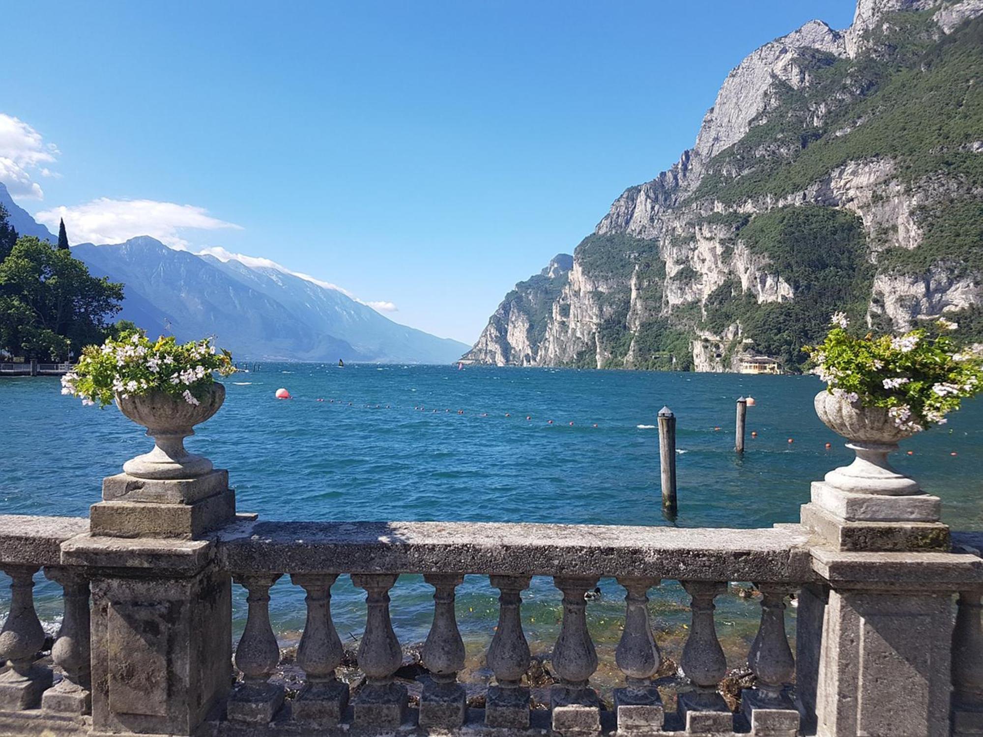 Infinity View Garda Lake Tenno Εξωτερικό φωτογραφία
