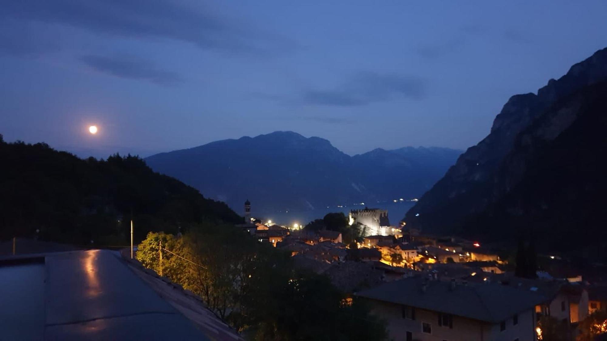 Infinity View Garda Lake Tenno Εξωτερικό φωτογραφία